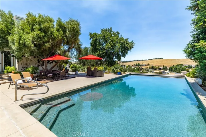 2045 Vista De La Vina, Templeton, California 93465