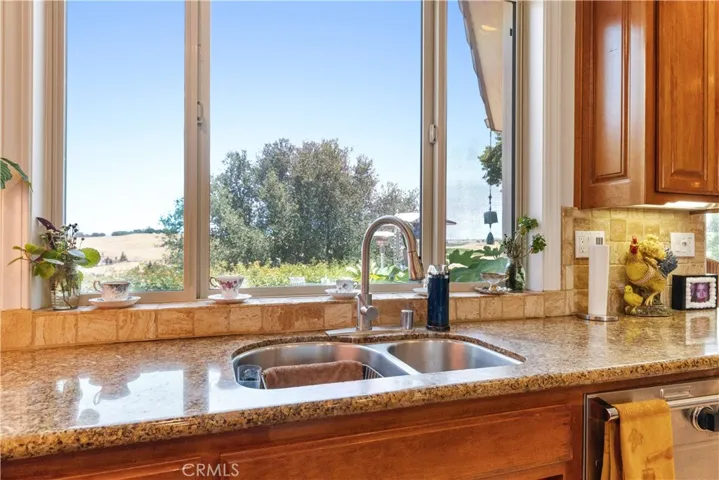 2045 Vista De La Vina, Templeton, California 93465