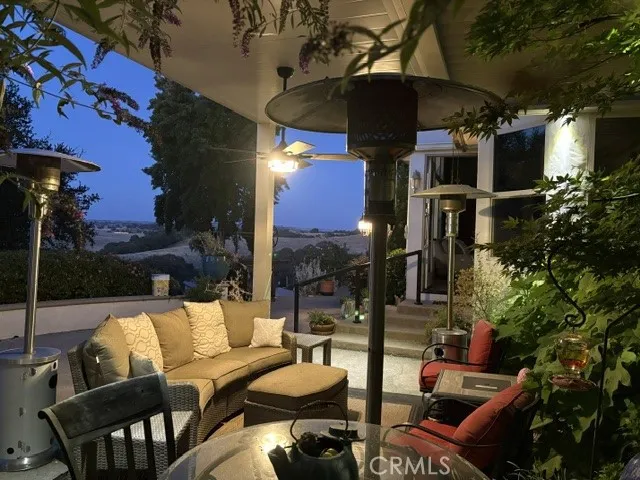 2045 Vista De La Vina, Templeton, California 93465