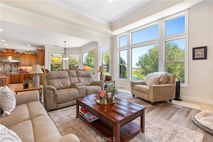 2045 Vista De La Vina, Templeton, California 93465