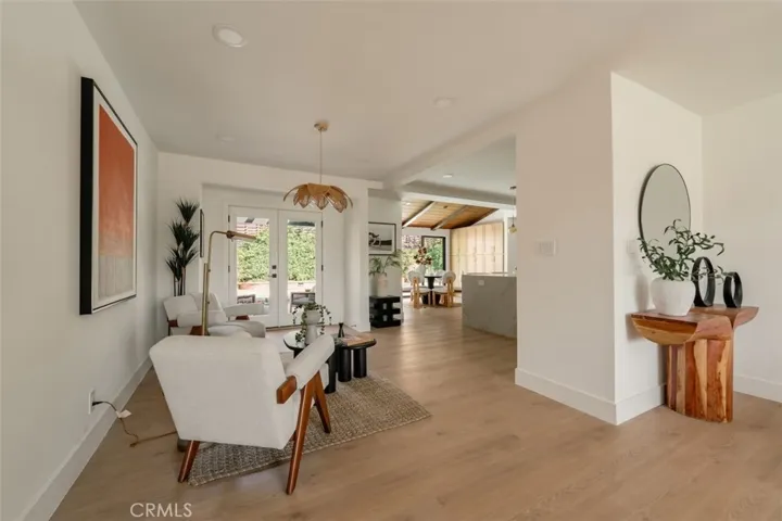 13925 Branton Place, Sherman Oaks, California 91423