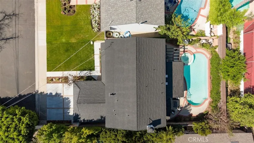 13925 Branton Place, Sherman Oaks, California 91423