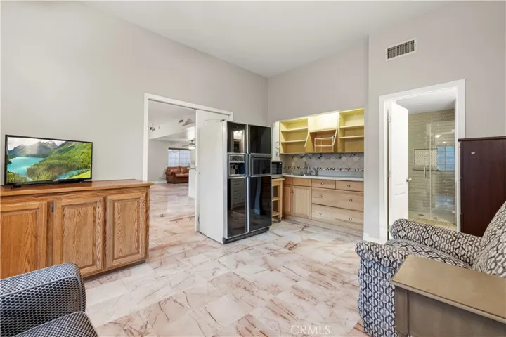 26859 Palacete Drive, Valencia, California 91354