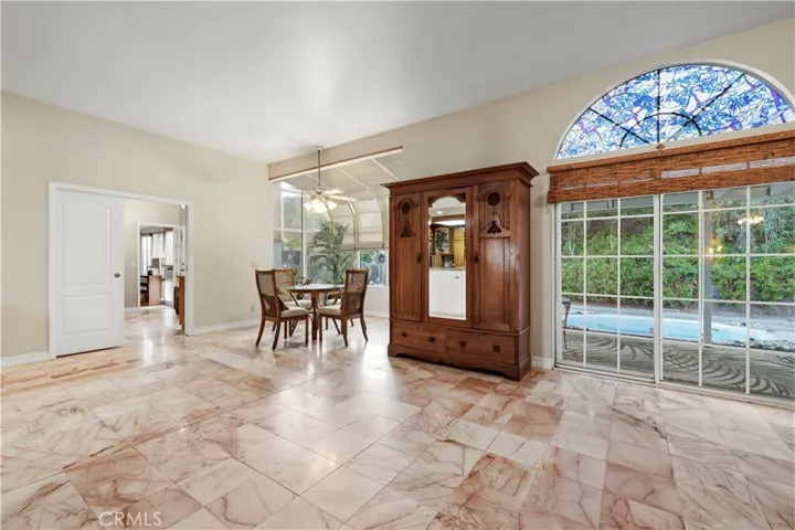 26859 Palacete Drive, Valencia, California 91354
