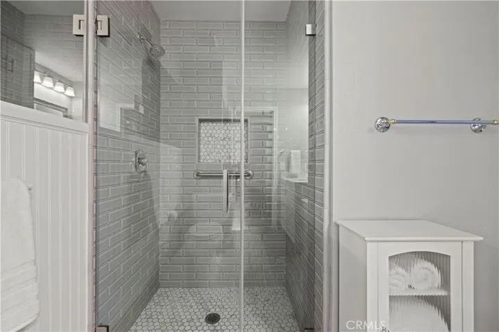 26859 Palacete Drive, Valencia, California 91354