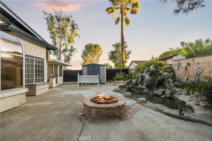26859 Palacete Drive, Valencia, California 91354