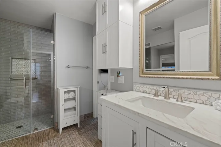 26859 Palacete Drive, Valencia, California 91354