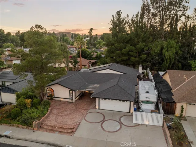 26859 Palacete Drive, Valencia, California 91354