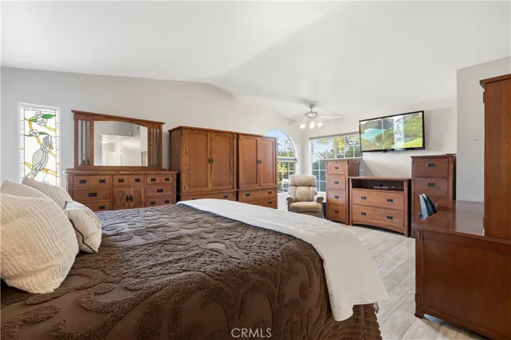26859 Palacete Drive, Valencia, California 91354