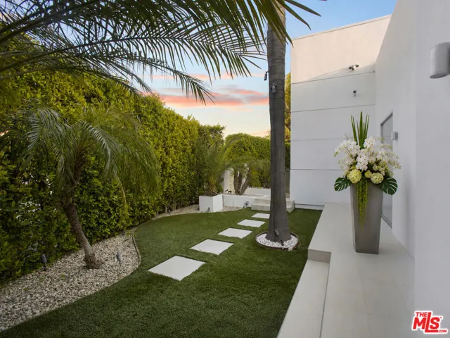 2791 Ellison Drive, Beverly Hills, California 90210