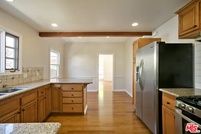 2035 Selby Avenue, Los Angeles, California 90025