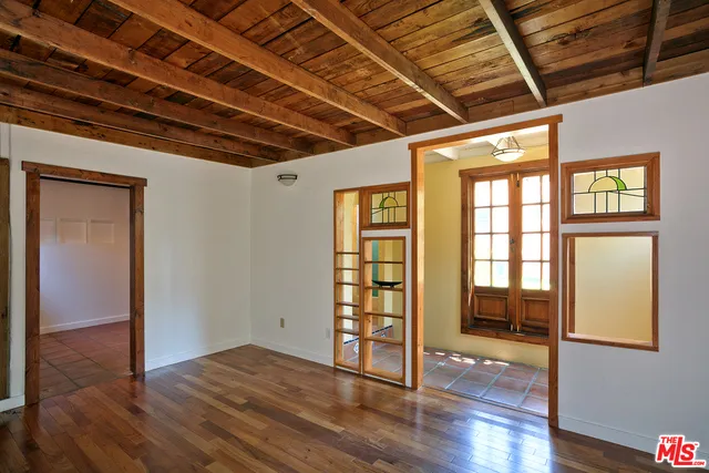 2035 Selby Avenue, Los Angeles, California 90025