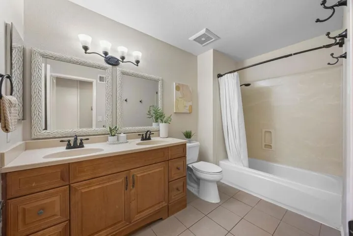 1439 Eagles Nest Lane, Gilroy, California 95020