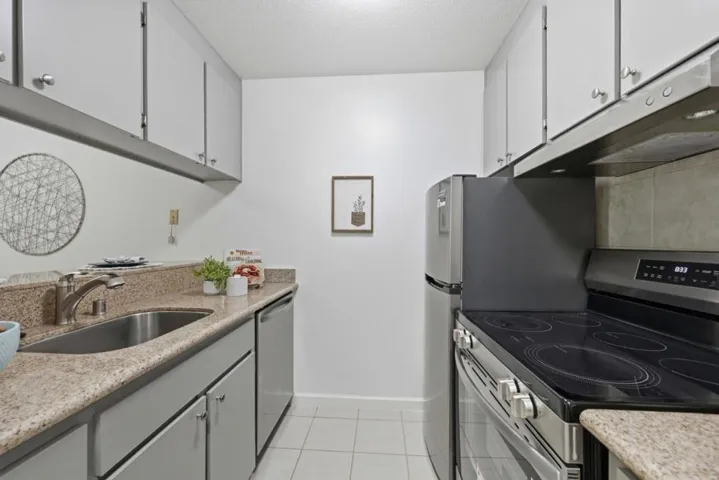 2235 Shelter Creek Lane, San Bruno, California 94066