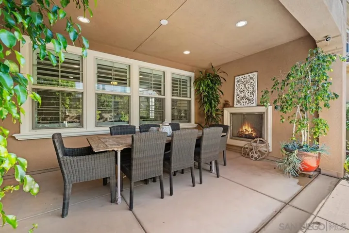 8496 Lower Scarborough Lane, San Diego, California 92127