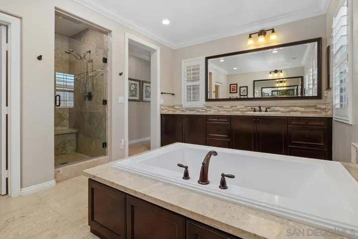 8496 Lower Scarborough Lane, San Diego, California 92127