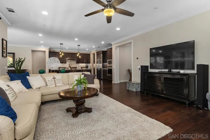 8496 Lower Scarborough Lane, San Diego, California 92127