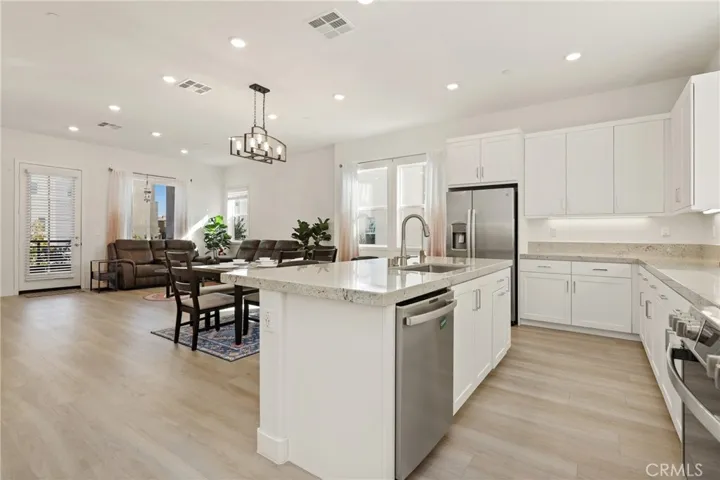 257 Sash, Irvine, California 92618