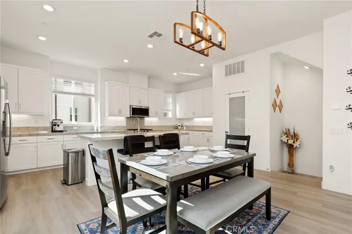 257 Sash, Irvine, California 92618