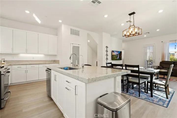 257 Sash, Irvine, California 92618