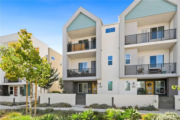 257 Sash, Irvine, California 92618