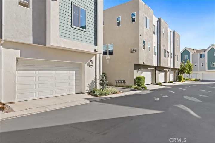 257 Sash, Irvine, California 92618