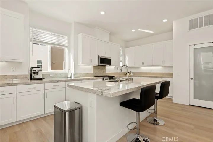 257 Sash, Irvine, California 92618
