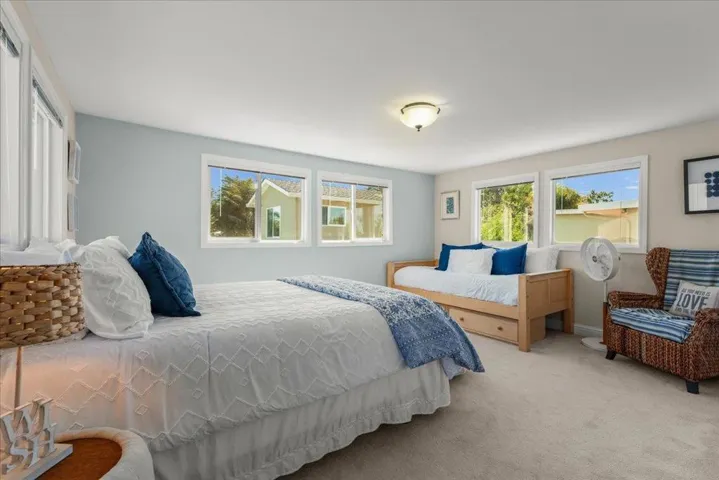 2722 Warren Street, Santa Cruz, California 95062