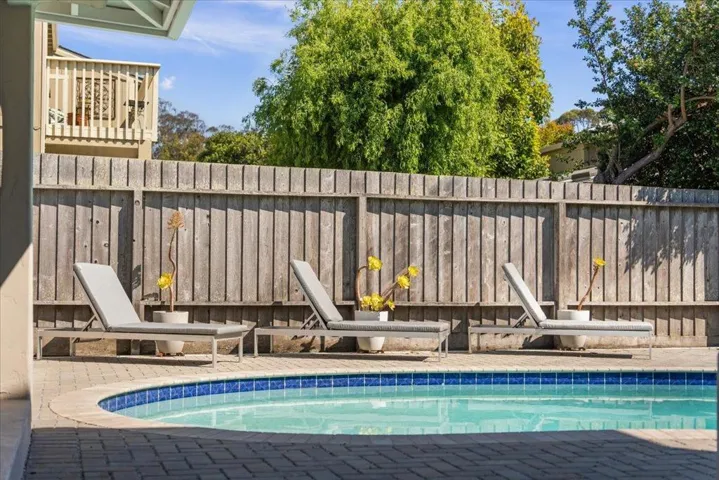 2722 Warren Street, Santa Cruz, California 95062