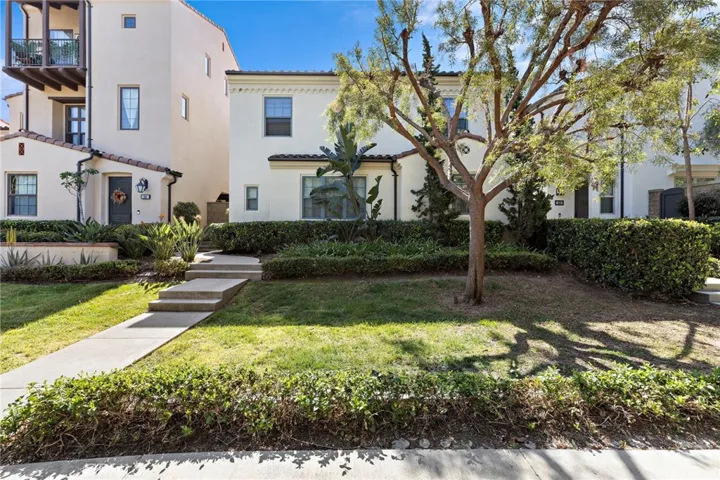 56 Painted Trellis, Irvine, California 92620