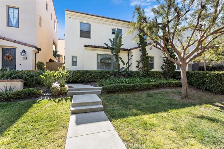 56 Painted Trellis, Irvine, California 92620