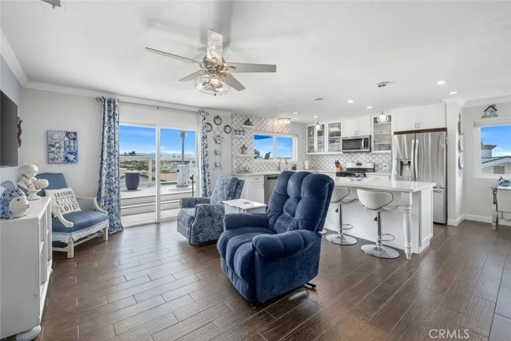 120 Surf St., Pismo Beach, California 93449