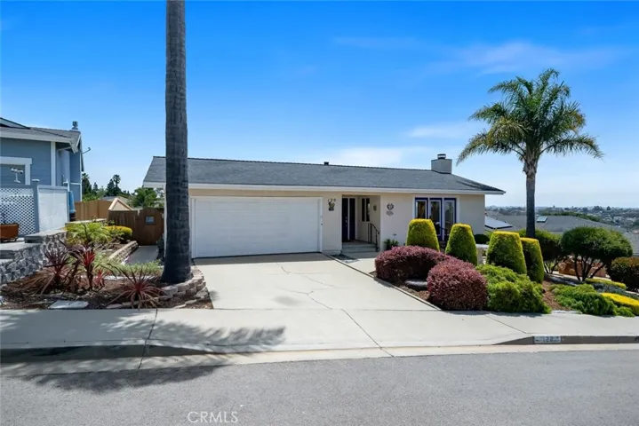 120 Surf St., Pismo Beach, California 93449