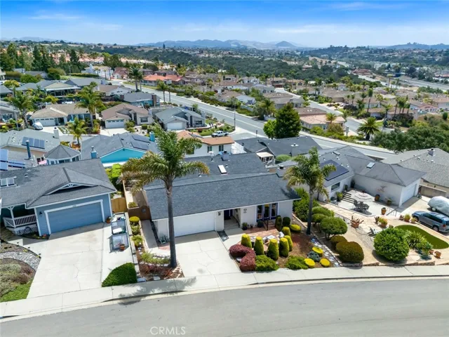 120 Surf St., Pismo Beach, California 93449
