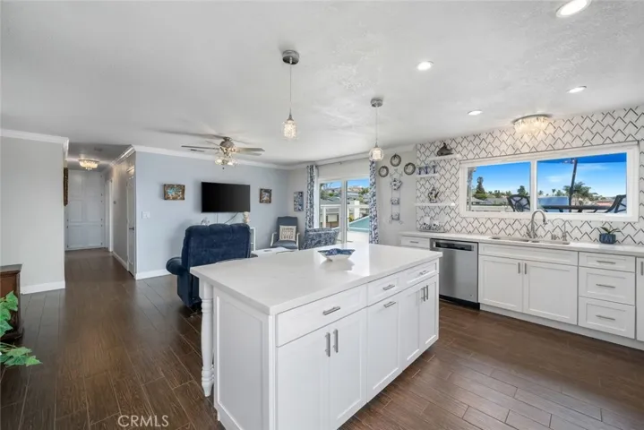 120 Surf St., Pismo Beach, California 93449