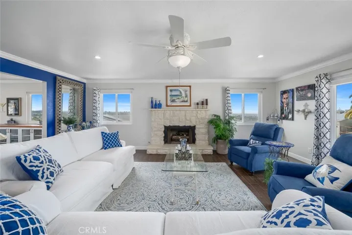 120 Surf St., Pismo Beach, California 93449