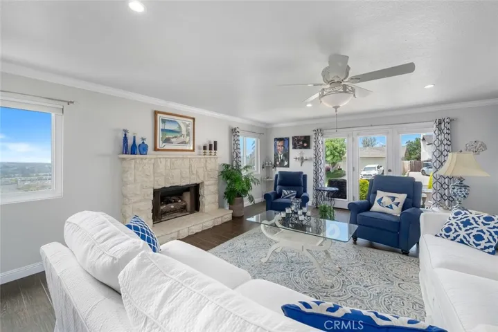 120 Surf St., Pismo Beach, California 93449