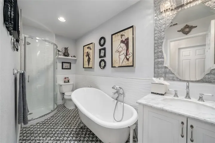 120 Surf St., Pismo Beach, California 93449