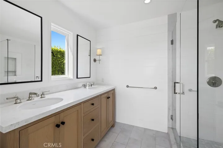 734 Cameo Highlands, Corona Del Mar, California 92625