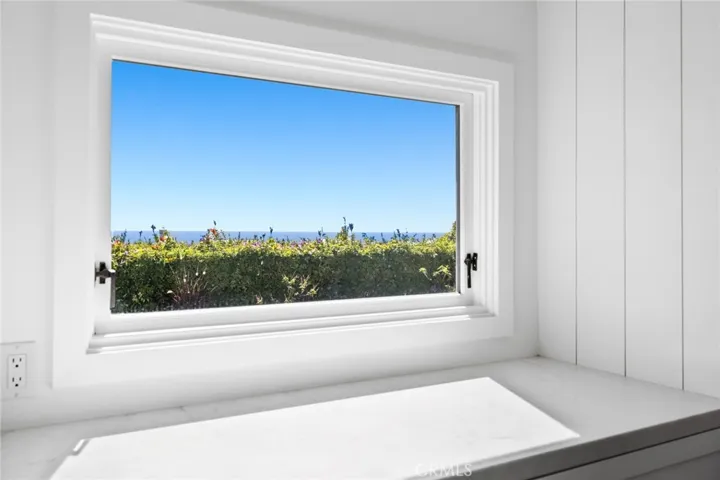 734 Cameo Highlands, Corona Del Mar, California 92625