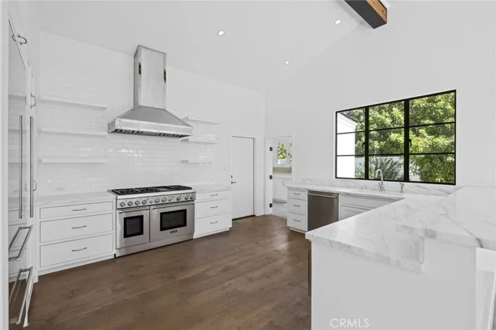734 Cameo Highlands, Corona Del Mar, California 92625