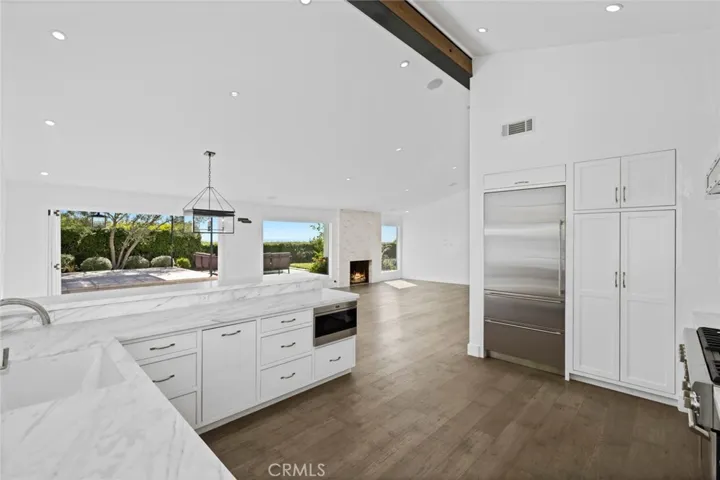 734 Cameo Highlands, Corona Del Mar, California 92625