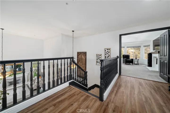 5919 County Oak Road, Woodland Hills, California 91367