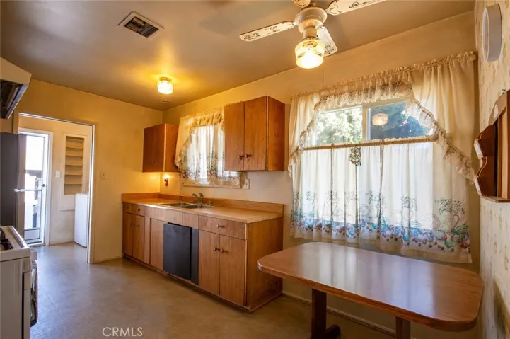11208 Dalwood, Norwalk, California 90650