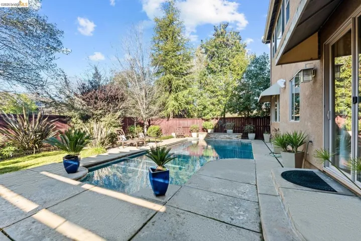 4513 Maryam Ct, Fair Oaks, California 95628