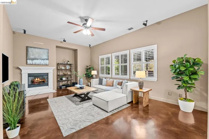 4513 Maryam Ct, Fair Oaks, California 95628