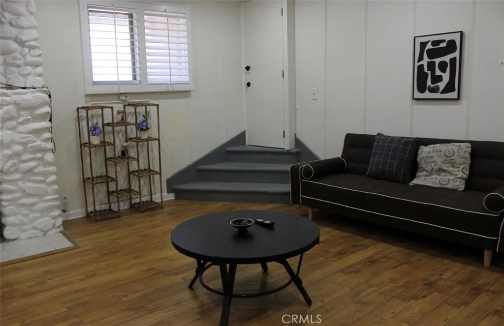 Guest/Private downstairs