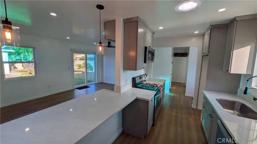5052 Baldwin Park Boulevard, Baldwin Park, California 91706