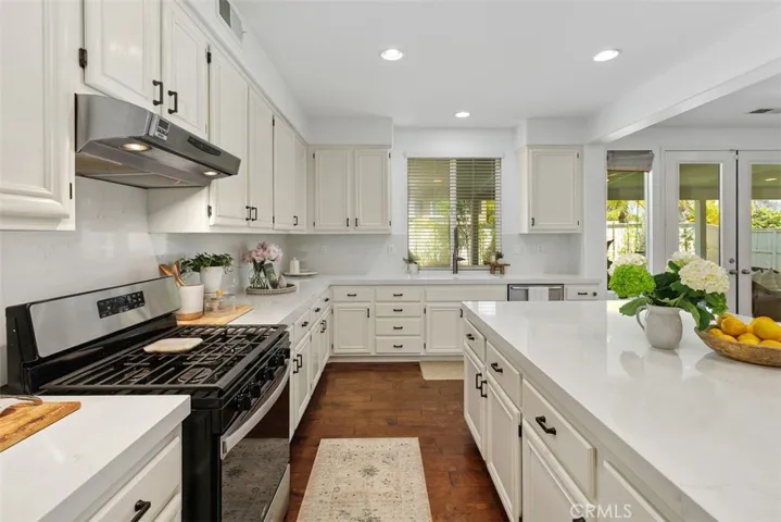 Plenty of meal prep areas