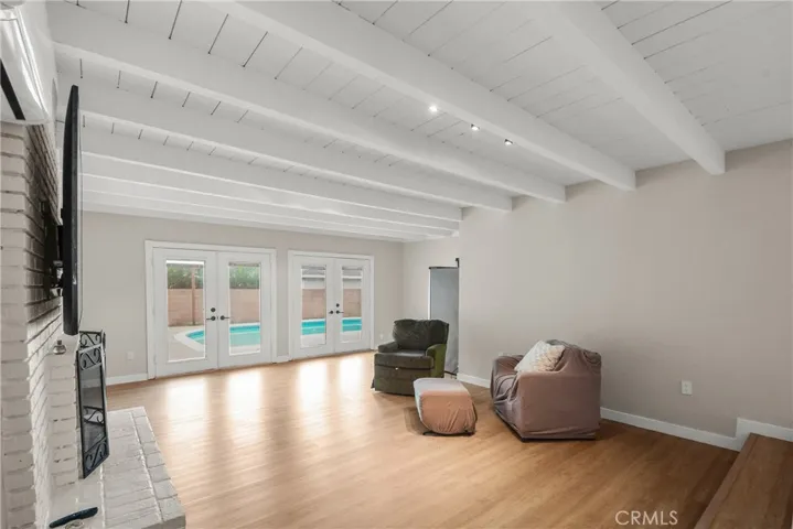 100 W Bort Street, Long Beach, California 90805